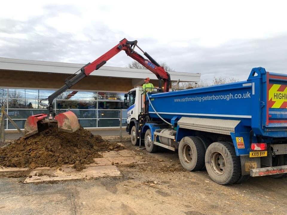 grab-lorry-1